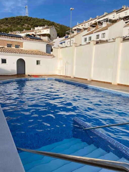 Casa Con Piscina Comunitaria En Albayzin Alto Villa กรานาดา ภายนอก รูปภาพ