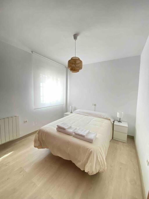 Casa Con Piscina Comunitaria En Albayzin Alto Villa กรานาดา ภายนอก รูปภาพ